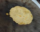 A picture of step 3 of Sweet and spicy masala bhakhri.