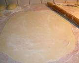 Kalitsounia with spinach and mizithra recipe step 2 photo