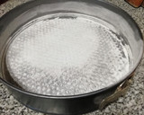Foto del paso 4 de la receta: Torta especiada con licor amaretto y miel
