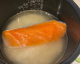 Gambar langkah 2 resipi Salmon Seaweed Rice.