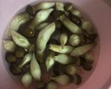 Hình bước làm 2 của món Cháo hạt sen nấm mối đen