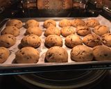 Foto langkah ke 4 dari resep Chewy Choco Chips Cookies.