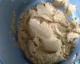 A picture of step 2 of Besan ladoo.