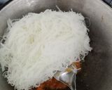 Foto langkah ke 6 dari resep Pastel ekonomis isi bihun.