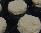Foto del paso 4 de la receta: Alfajores de Coco y Dulce de Leche 💖