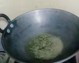 A picture of step 1 of Aloo methi.