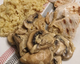 Foto del paso 4 de la receta: Guarnición de champiñones y cebolla en salsa de queso al curry