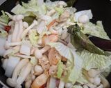 Foto langkah ke 2 dari resep Sayur Tahu Campur Kuah Santan.