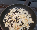 Foto del paso 3 de la receta: Noodles de arroz con pollo y pimientos