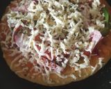 A picture of step 5 of Moonglet Pizza.