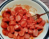 Foto del paso 4 de la receta: Cena de flojos (salchichas con ketchup)
