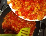 A picture of step 3 of Tomatoes sauce.