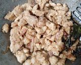 Foto langkah ke 4 dari resep Mie Ayam Topping Ayam Kecap.