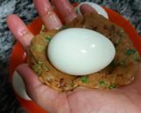 A picture of step 3 of Nargisi kofta.