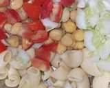मेयो चना पास्ता सलाद (Chana pasta salad recipe in hindi) रेसिपी चरण 2 फोटो