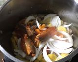Hình bước làm 2 của món Bún cá mòi