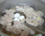 Foto langkah ke 2 dari resep Bakso Kuah Telur Puyuh.