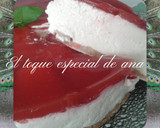 Foto del paso 6 de la receta: Tarta caprichosa de queso y fresas