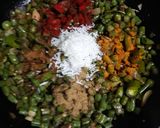 A picture of step 3 of Green beans fry.