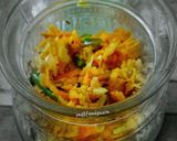 A picture of step 4 of Instant Turmeric Root Pickle.