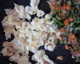 A picture of step 1 of Egg poha.