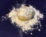 Une image de l'étape 1 de Tarte aux prunes (pâte brisée épeautre, lait, fleur d'oranger).
