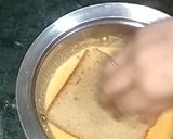 A picture of step 3 of Pudla Sandwich.
