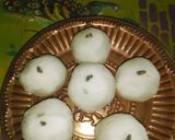 ચોખાના લોટના લાડુ (Rice Flour Ladoo Recipe In Gujarati) રેસીપી સ્ટેપ3ફોટો