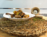 Foto del paso 2 de la receta: Conejo al horno con patatas y cebolla 🍴