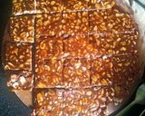 मूंगफली की चिक्की(moongfali ki chikki ki recipe in recipe) रेसिपी चरण 5 फोटो