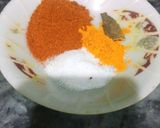 A picture of step 3 of Chanay ki dal karahi.