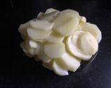 Szilvás gombóc házilag recept fázis 1 fotója