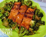 Foto langkah ke 7 dari resep Grilled Salmon Teriyaki.