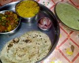गाजर आलू मटर की सब्जी (gajar aloo matar ki sabzi recipe in Hindi) रेसिपी चरण 3 फोटो