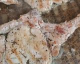 Foto del paso 2 de la receta: Chuletas de cerdo al ajo con Romero