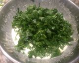 Foto del paso 4 de la receta: Buñuelos de espinaca 😋