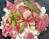 Une image de l'étape 1 de Filet mignon crémeux aux champignons.