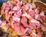 Foto del paso 4 de la receta: Arroz con secreto, setas y bacón