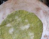 A picture of step 5 of Methi thepla.