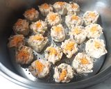 Foto langkah ke 4 dari resep Dimsum Ayam Jamur.