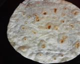 ચાઈનીઝ ફ્રેન્કી (Chinese Frankie Recipe In Gujarati) રેસીપી સ્ટેપ4ફોટો