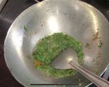 A picture of step 4 of Chinese fried rice.