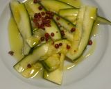 Foto del passaggio 1 della ricetta Zucchine marinate agrodolci