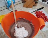 Csokis-epres desszert kekszalappalđđ« recept fĂĄzis 4 fotĂłja