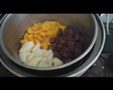 Foto langkah ke 1 dari resep Taiwanesse Jiu fen sweet potato balls.