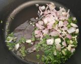 Foto del paso 4 de la receta Arroz caldoso con almejas y gambas