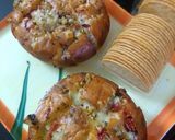 A picture of step 4 of Cheese chilli garlic bread.