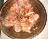 Foto langkah ke 5 dari resep Tumis udang kecap enak,gampang,sederhana.