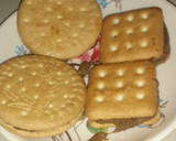 சாக்லெட் க்ரீம் பிஸ்கட் (Chocolate cream biscuit recipe in tamil) ரெசிபி ஸ்டேப் 3 புகைப்படம்