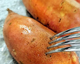 Foto del paso 1 de la receta: Boniatos asados rellenos de portobellos
